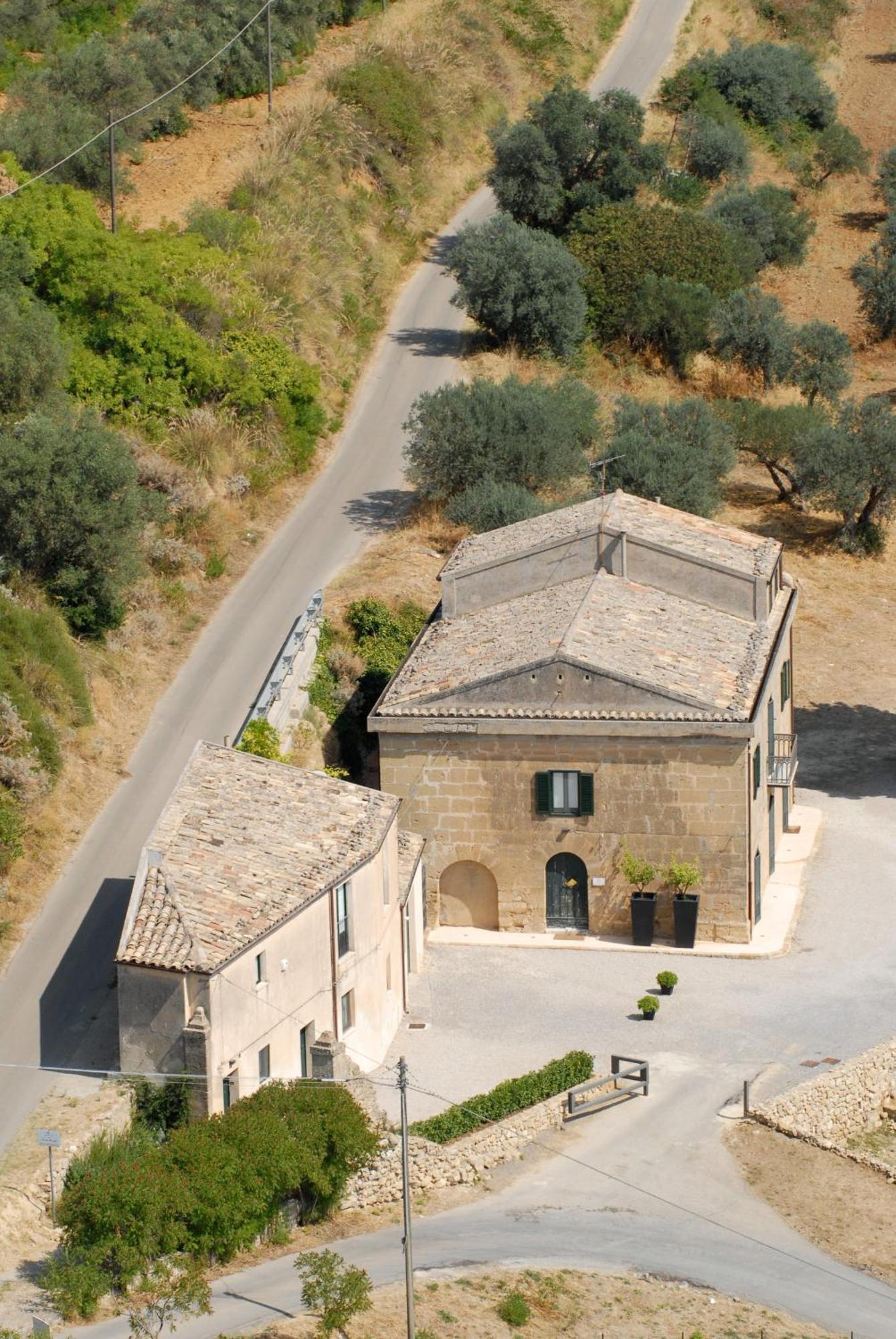 La Casa Del Poeta - Dimora Storica Bed & Breakfast